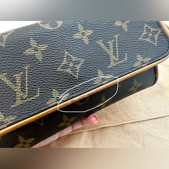 ❤️SOLD❤️ Auth LOUIS VUITTON Vintage Pochette Twin PM Monogram Bag - Picture 11 of 17